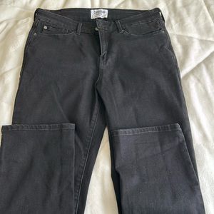 DENIZEN Levi’s mid rise slim